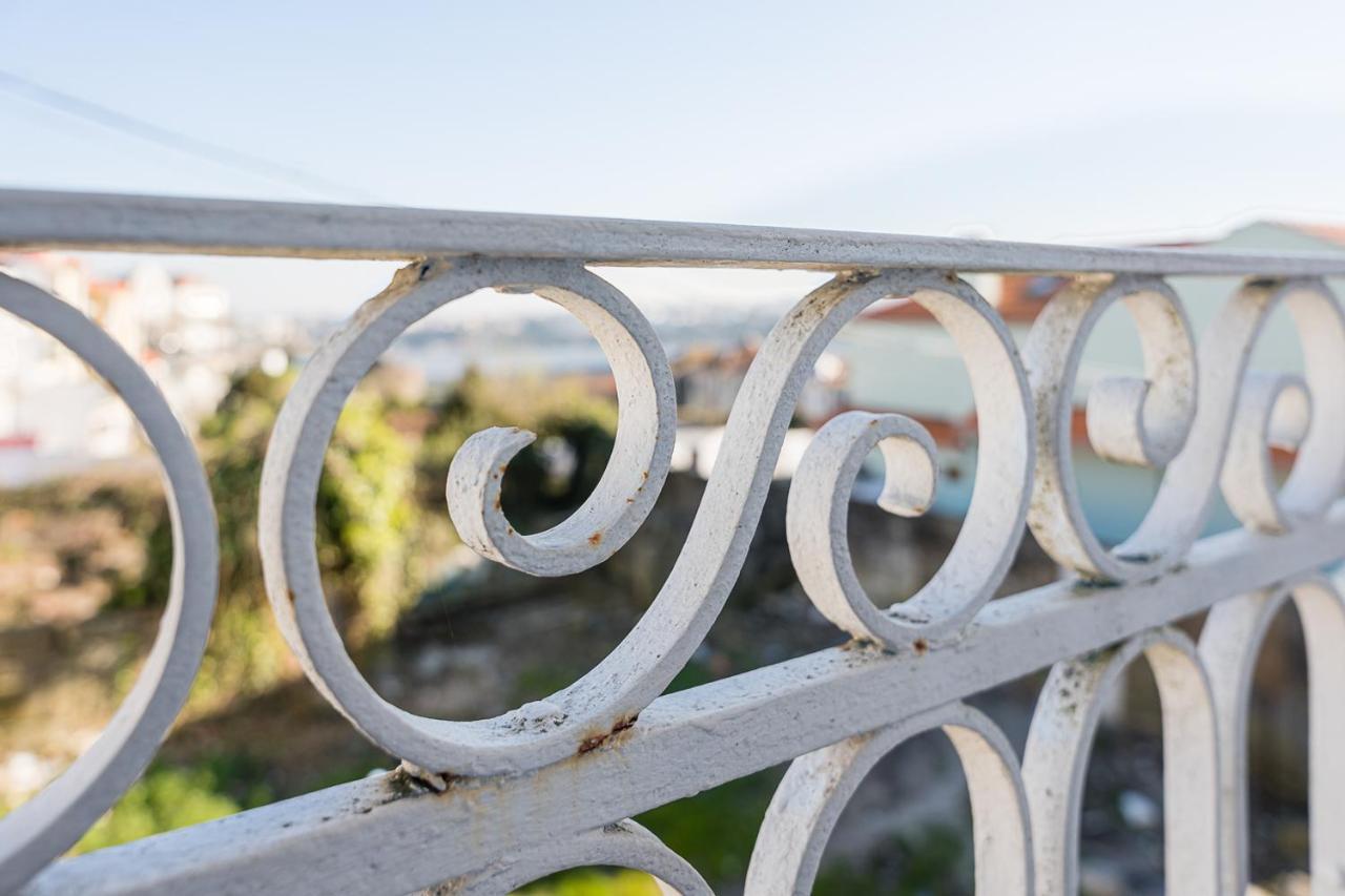 Guestready - Fontainhas Downtown Apartments And Suites OOporto Esterno foto